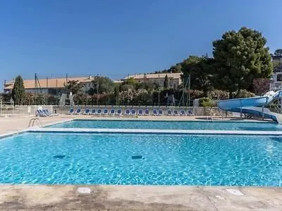 Appartement Dans Residence Avec Piscine La Londe-les-Maures Apartment