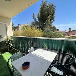  Appartement Le Peymian 900 M De La